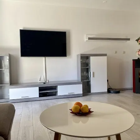 Apartment Marea Makarská